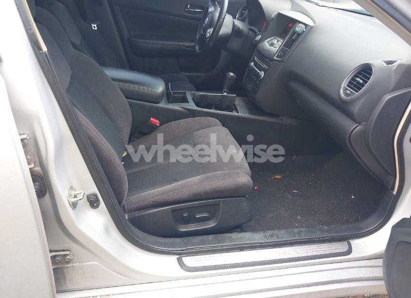 Photo 5 of 2014 Nissan Maxima 3.5 S (VIN 1N4AA5AP5EC454945)