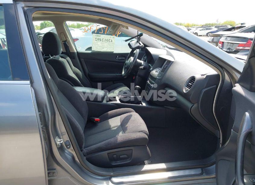 Photo 5 of 2014 Nissan Maxima 3.5 S/3.5 SV (VIN 1N4AA5AP5EC484642)