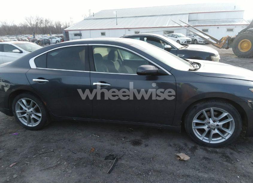 Photo 13 of 2010 Nissan Maxima 3.5 S (VIN 1N4AA5AP6AC838629)