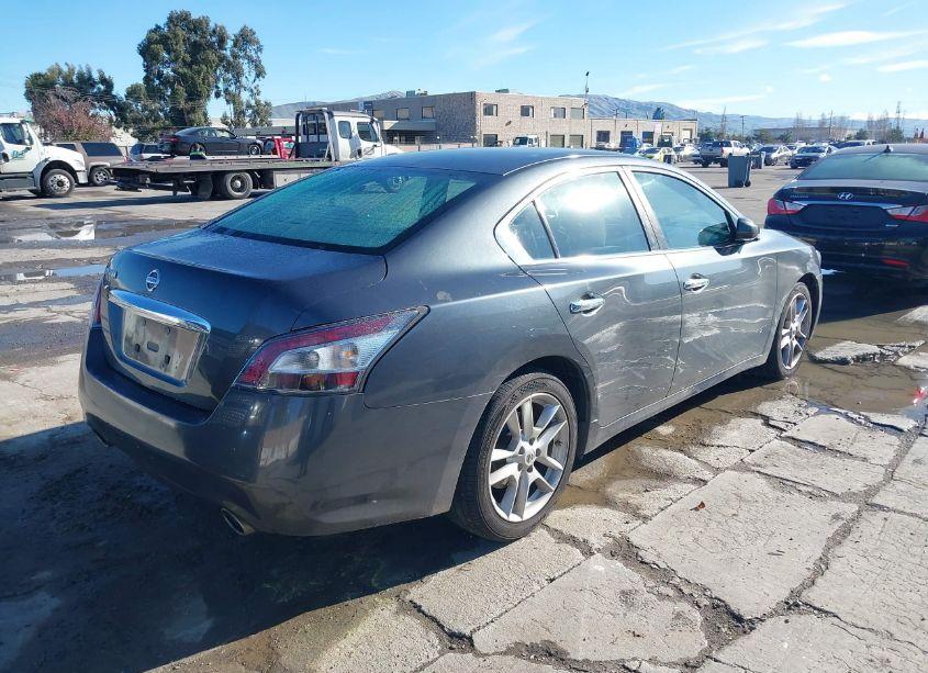 Photo 4 of 2013 Nissan Maxima 3.5 S (VIN 1N4AA5AP6DC824170)