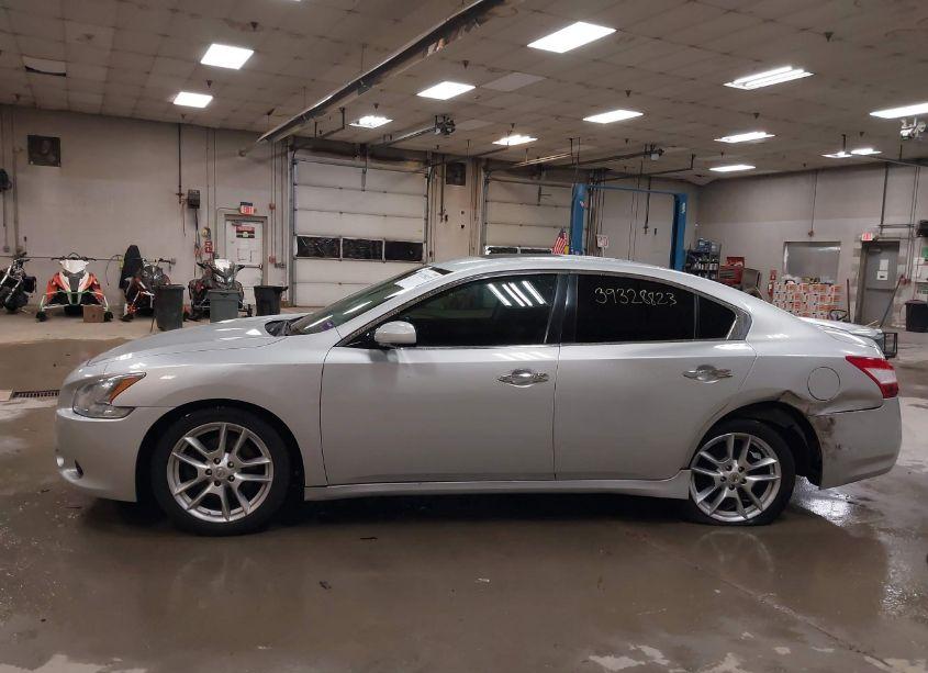 Photo 14 of 2010 Nissan Maxima 3.5 S (VIN 1N4AA5AP7AC801993)