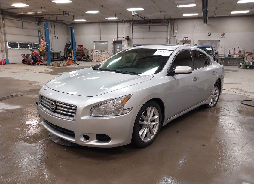 Photo 2 of 2010 Nissan Maxima 3.5 S (VIN 1N4AA5AP7AC801993)