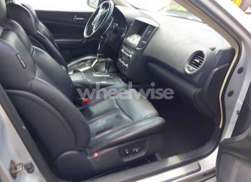 Photo 5 of 2010 Nissan Maxima 3.5 SV (VIN 1N4AA5AP7AC812749)