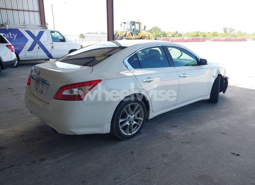 Photo 4 of 2010 Nissan Maxima 3.5 S (VIN 1N4AA5AP7AC831432)