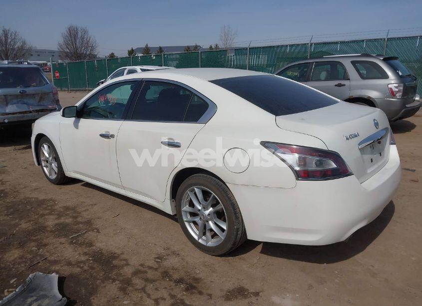 Photo 3 of 2014 Nissan Maxima 3.5 S/3.5 SV (VIN 1N4AA5AP7EC488272)