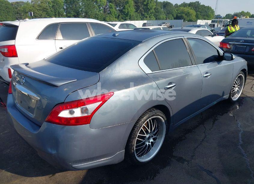 Photo 4 of 2010 Nissan Maxima 3.5 SV (VIN 1N4AA5AP8AC808466)
