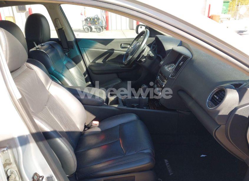 Photo 5 of 2010 Nissan Maxima 3.5 SV (VIN 1N4AA5AP8AC821444)