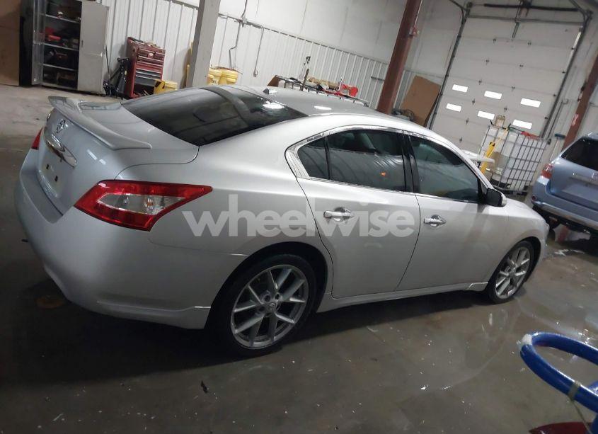 Photo 13 of 2011 Nissan Maxima 3.5 SV (VIN 1N4AA5AP8BC815743)