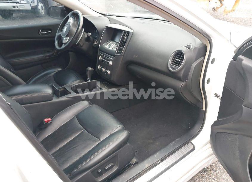 Photo 5 of 2014 Nissan Maxima 3.5 S/3.5 SV (VIN 1N4AA5AP8EC437198)