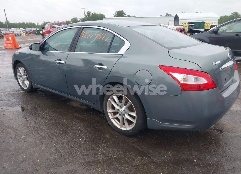 Photo 3 of 2010 Nissan Maxima 3.5 S (VIN 1N4AA5AP9AC823543)