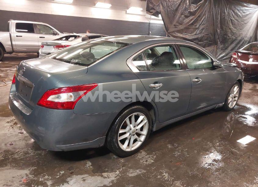 Photo 4 of 2010 Nissan Maxima 3.5 S (VIN 1N4AA5AP9AC864237)
