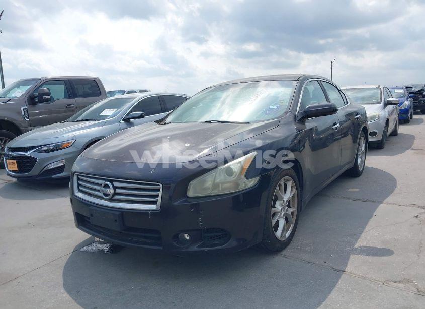 Photo 2 of 2013 Nissan Maxima 3.5 S (VIN 1N4AA5AP9DC810926)