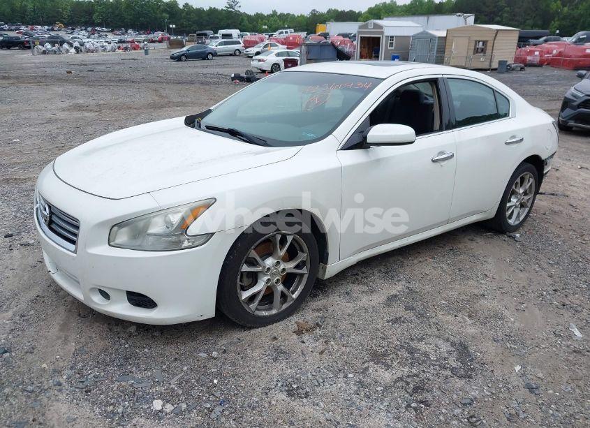 Photo 2 of 2013 Nissan Maxima 3.5 S (VIN 1N4AA5AP9DC812045)
