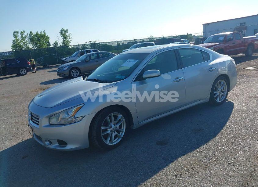 Photo 2 of 2013 Nissan Maxima 3.5 S (VIN 1N4AA5AP9DC822493)