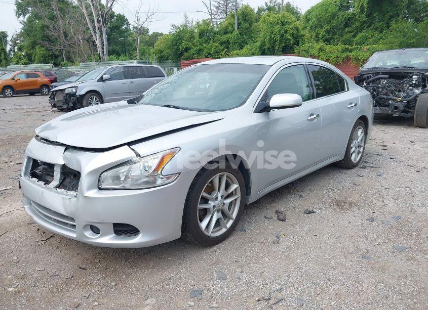 Photo 2 of 2014 Nissan Maxima 3.5 S/3.5 SV (VIN 1N4AA5AP9EC460702)