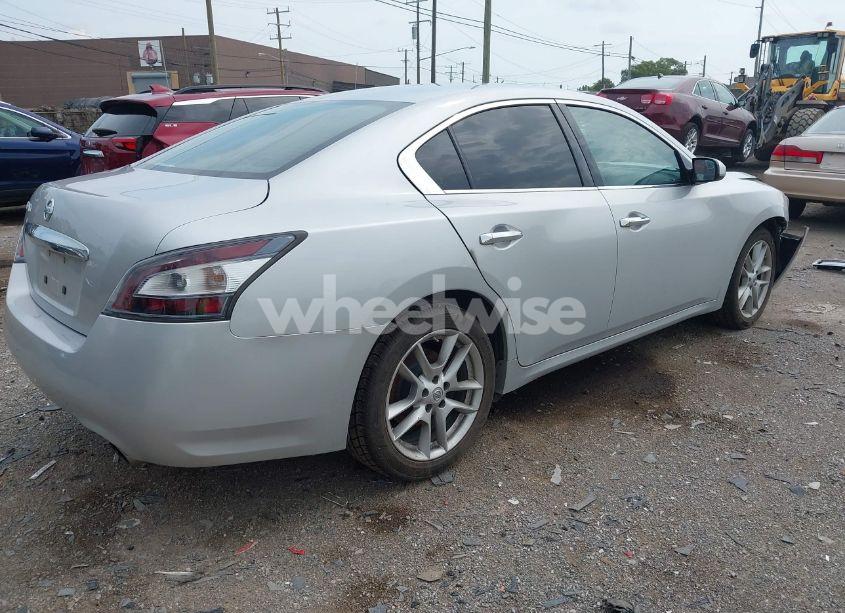 Photo 4 of 2014 Nissan Maxima 3.5 S/3.5 SV (VIN 1N4AA5AP9EC460702)
