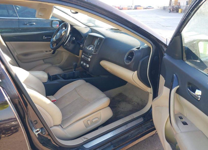 Photo 5 of 2014 Nissan Maxima 3.5 S/3.5 SV (VIN 1N4AA5AP9EC485129)