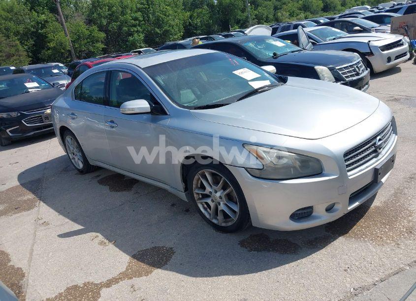 2010 Nissan Maxima 3.5 SV (VIN 1N4AA5APXAC816889) main photo