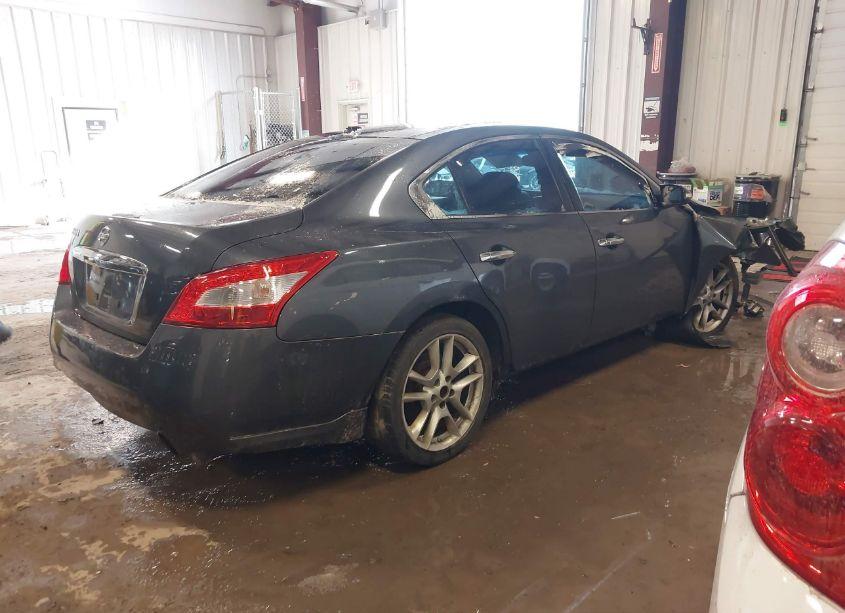 Photo 4 of 2010 Nissan Maxima 3.5 SV W/PREMIUM PKG (VIN 1N4AA5APXAC825897)