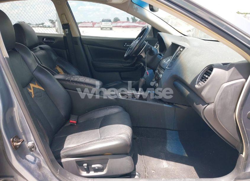 Photo 5 of 2010 Nissan Maxima 3.5 SV (VIN 1N4AA5APXAC844742)