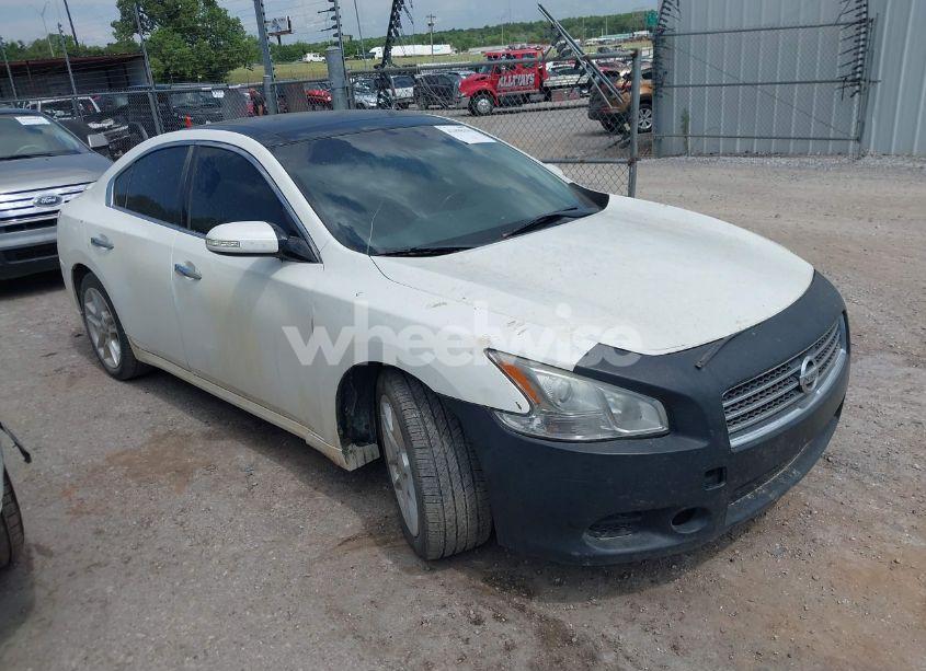 2011 Nissan Maxima 3.5 SV (VIN 1N4AA5APXBC841261) main photo