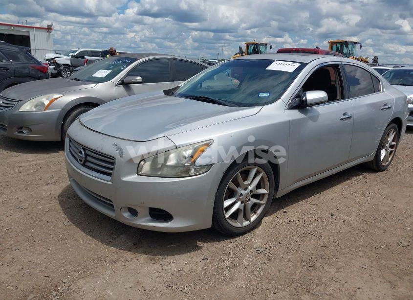 Photo 2 of 2014 Nissan Maxima (VIN 1N4AA5APXEC479159)