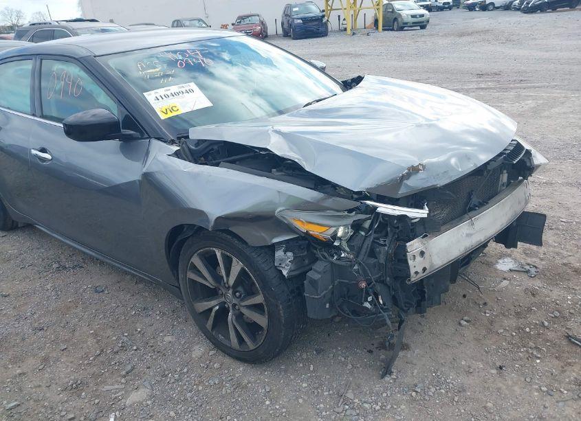 Photo 6 of 2016 Nissan Maxima 3.5 PLATINUM/3.5 S/3.5 SL/3.5 SR/3.5 SV (VIN 1N4AA6AP0GC382397)