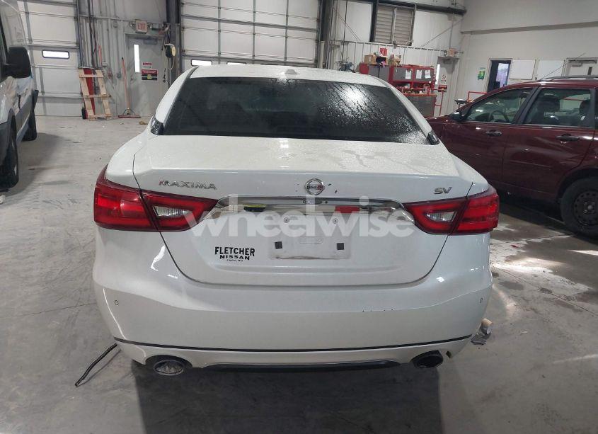 Photo 16 of 2017 Nissan Maxima 3.5 PLATINUM/3.5 S/3.5 SL/3.5 SR/3.5 SV (VIN 1N4AA6AP0HC366492)