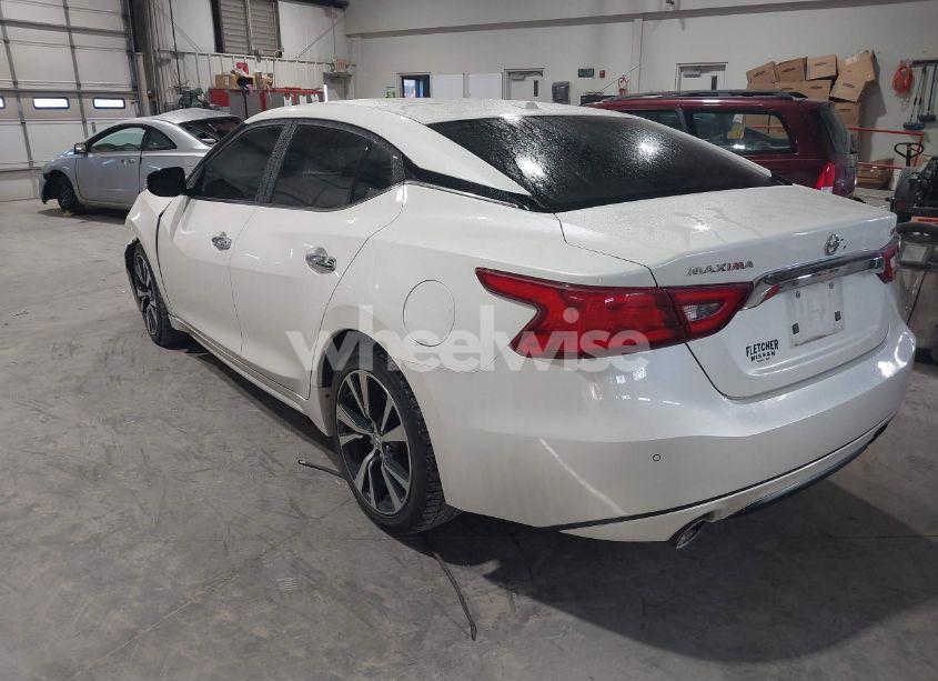 Photo 3 of 2017 Nissan Maxima 3.5 PLATINUM/3.5 S/3.5 SL/3.5 SR/3.5 SV (VIN 1N4AA6AP0HC366492)