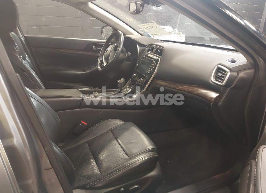 Photo 5 of 2016 Nissan Maxima 3.5 PLATINUM (VIN 1N4AA6AP1GC393070)