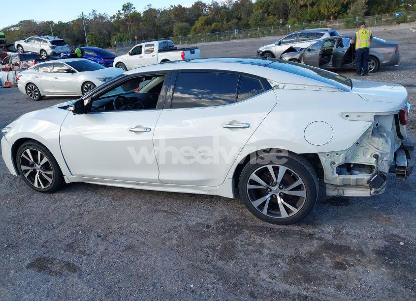 Photo 15 of 2016 Nissan Maxima 3.5 PLATINUM (VIN 1N4AA6AP1GC413480)