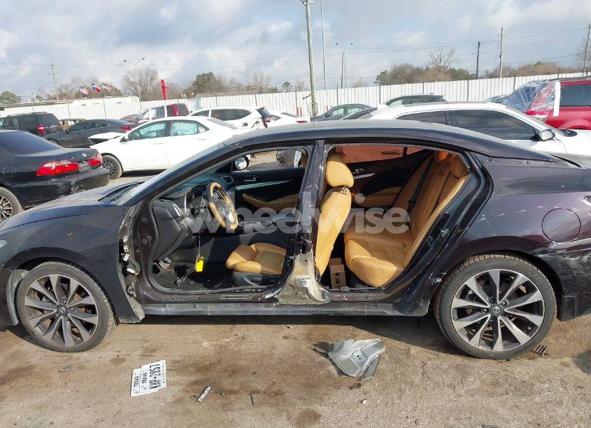 Photo 15 of 2016 Nissan Maxima 3.5 PLATINUM/3.5 S/3.5 SL/3.5 SR/3.5 SV (VIN 1N4AA6AP1GC419909)