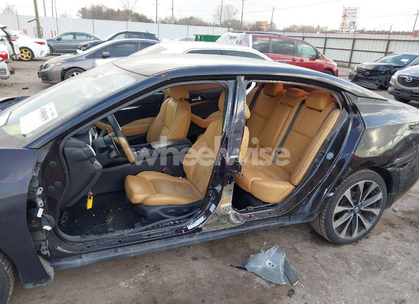 Photo 6 of 2016 Nissan Maxima 3.5 PLATINUM/3.5 S/3.5 SL/3.5 SR/3.5 SV (VIN 1N4AA6AP1GC419909)