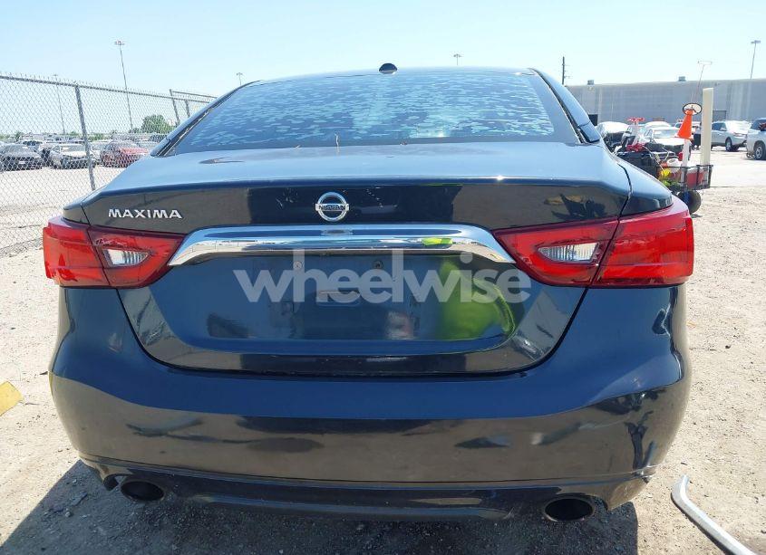 Photo 17 of 2017 Nissan Maxima 3.5 PLATINUM/3.5 S/3.5 SL/3.5 SR/3.5 SV (VIN 1N4AA6AP1HC370907)