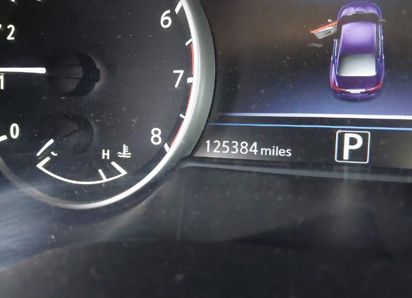 Photo 15 of 2017 Nissan Maxima 3.5 PLATINUM/3.5 S/3.5 SL/3.5 SR/3.5 SV (VIN 1N4AA6AP1HC371412)