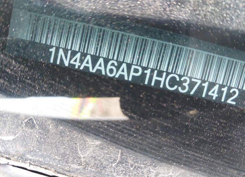 Photo 9 of 2017 Nissan Maxima 3.5 PLATINUM/3.5 S/3.5 SL/3.5 SR/3.5 SV (VIN 1N4AA6AP1HC371412)