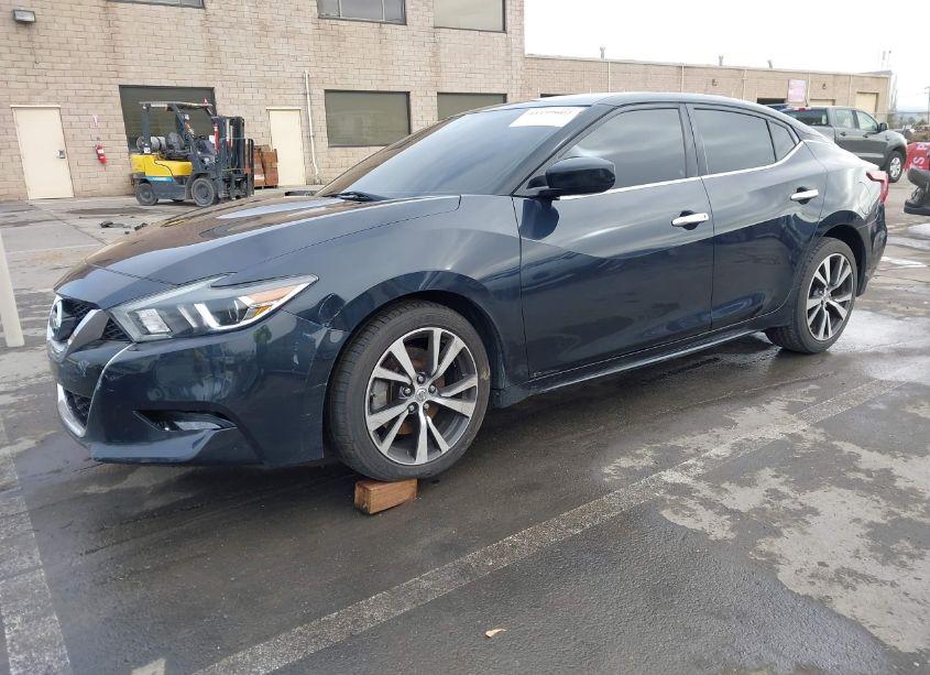 Photo 2 of 2017 Nissan Maxima (VIN 1N4AA6AP1HC378490)
