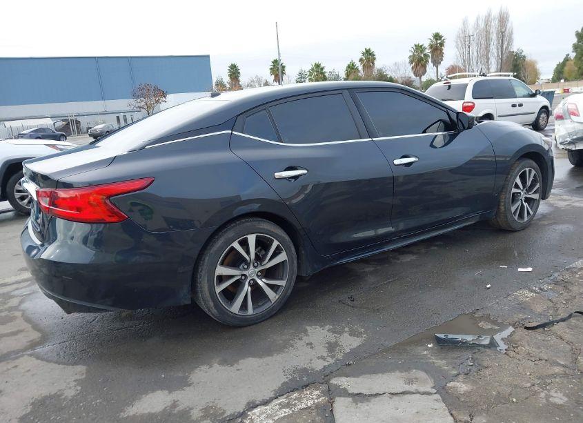 Photo 4 of 2017 Nissan Maxima (VIN 1N4AA6AP1HC378490)