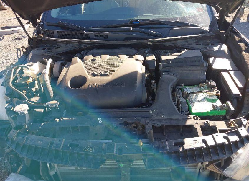 Photo 10 of 2017 Nissan Maxima 3.5 PLATINUM/3.5 S/3.5 SL/3.5 SR/3.5 SV (VIN 1N4AA6AP1HC386816)