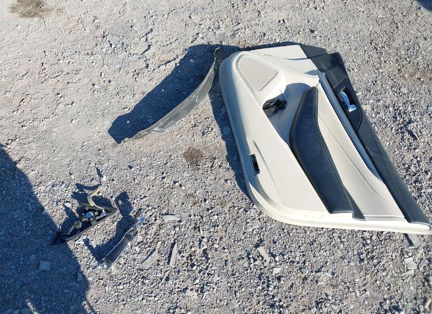 Photo 12 of 2017 Nissan Maxima 3.5 PLATINUM/3.5 S/3.5 SL/3.5 SR/3.5 SV (VIN 1N4AA6AP1HC386816)