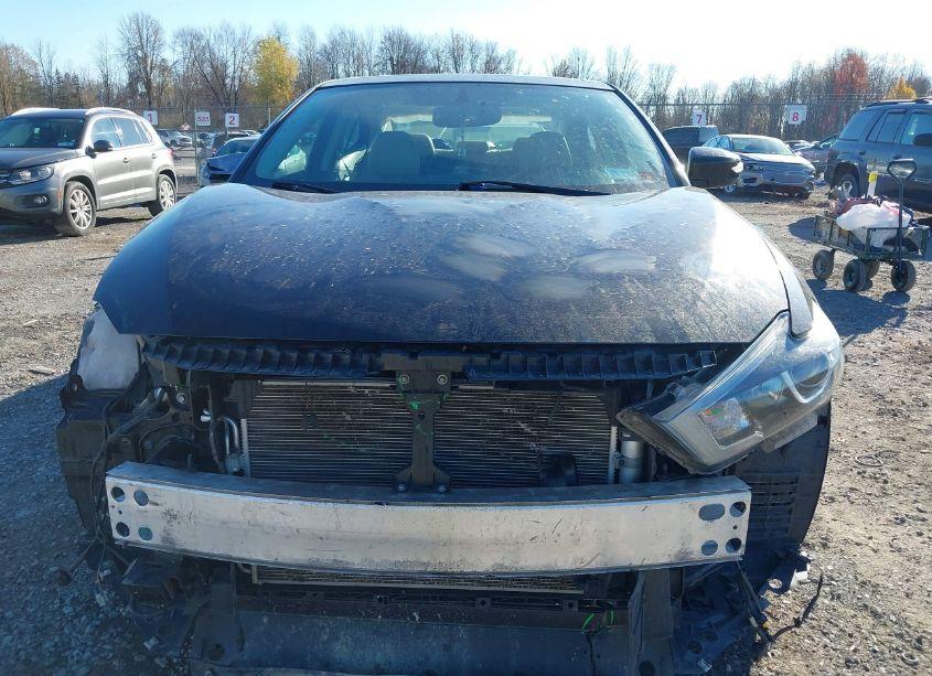 Photo 13 of 2017 Nissan Maxima 3.5 PLATINUM/3.5 S/3.5 SL/3.5 SR/3.5 SV (VIN 1N4AA6AP1HC386816)