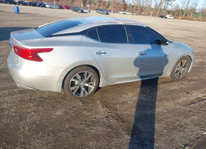 Photo 4 of 2017 Nissan Maxima 3.5 SL (VIN 1N4AA6AP1HC438039)