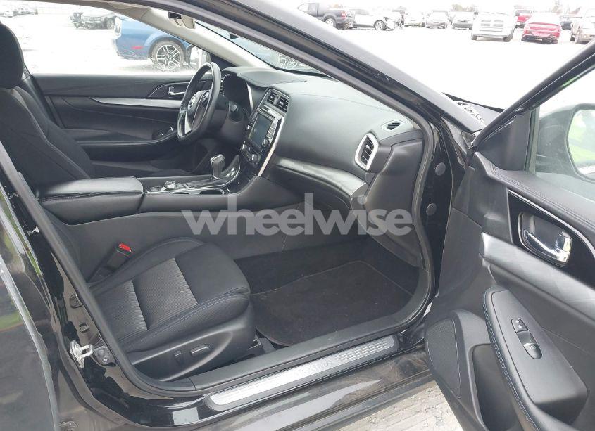 Photo 5 of 2017 Nissan Maxima 3.5 S (VIN 1N4AA6AP1HC439384)