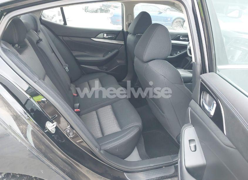 Photo 8 of 2017 Nissan Maxima 3.5 S (VIN 1N4AA6AP1HC439384)