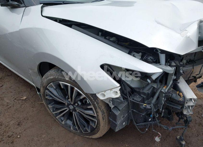 Photo 22 of 2017 Nissan Maxima 3.5 PLATINUM (VIN 1N4AA6AP1HC439725)