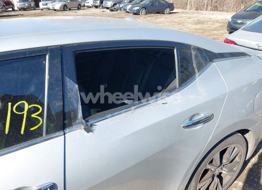 Photo 6 of 2017 Nissan Maxima 3.5 SV (VIN 1N4AA6AP1HC441832)