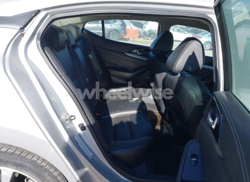 Photo 8 of 2018 Nissan Maxima 3.5 SV (VIN 1N4AA6AP1JC379256)