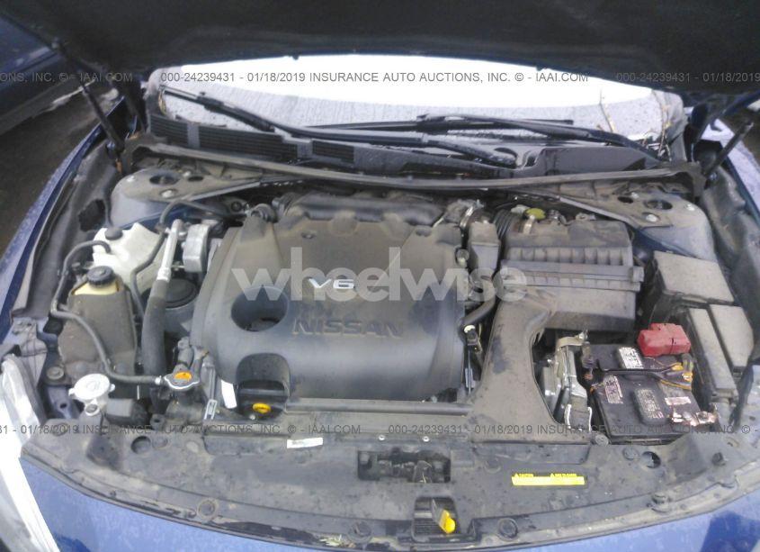 Photo 10 of 2016 Nissan Maxima 3.5 PLATINUM/3.5 S/3.5 SL/3.5 SR/3.5 SV (VIN 1N4AA6AP2GC381333)