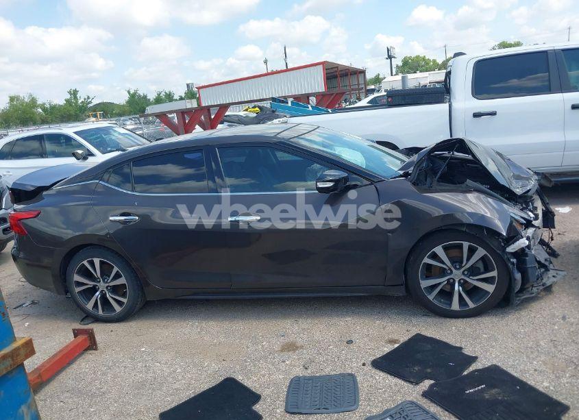 Photo 13 of 2016 Nissan Maxima 3.5 PLATINUM (VIN 1N4AA6AP2GC390422)