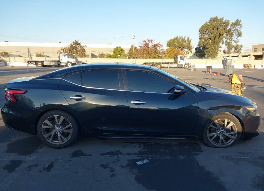 Photo 13 of 2016 Nissan Maxima 3.5 PLATINUM/3.5 S/3.5 SL/3.5 SR/3.5 SV (VIN 1N4AA6AP2GC396639)